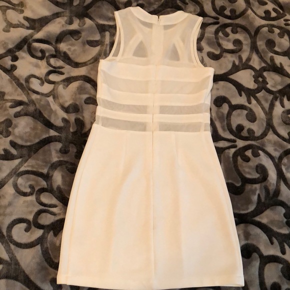 White dress - Picture 2 of 3